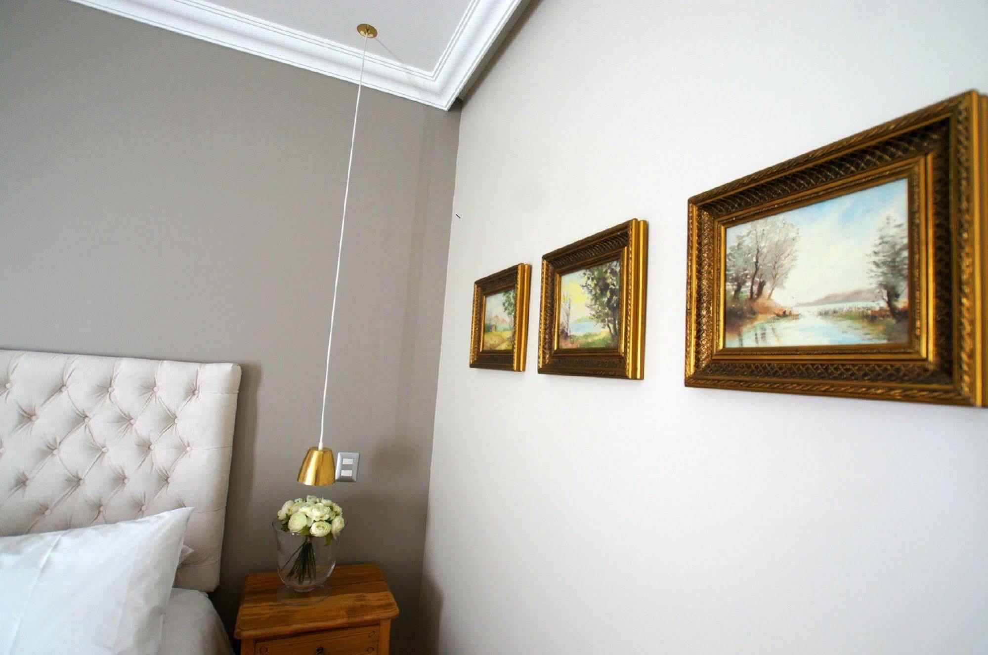 סנטיאגו Quiral Hotel Boutique מראה חיצוני תמונה