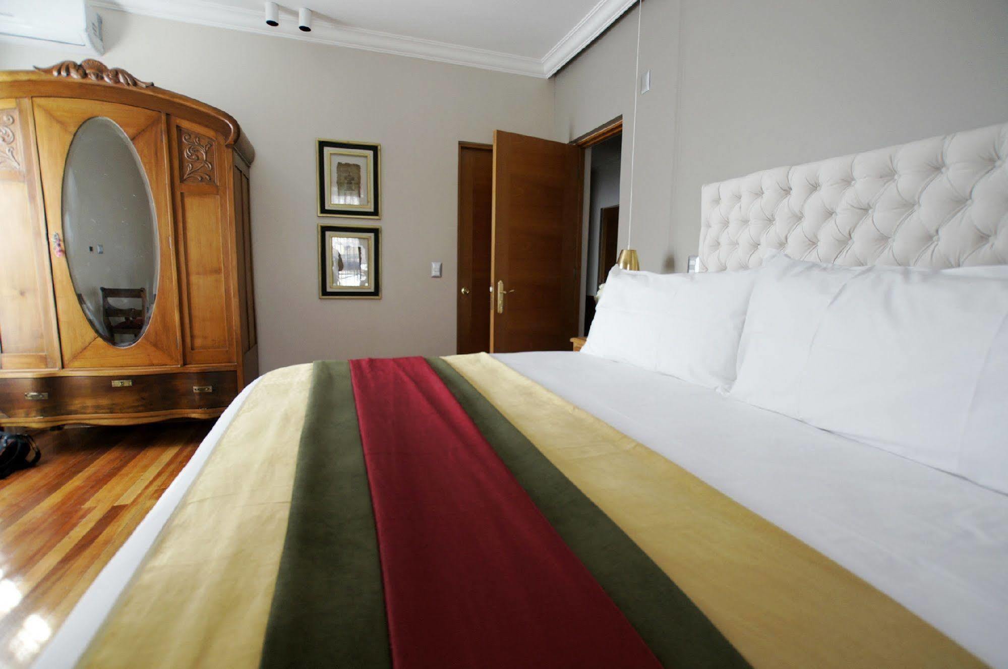סנטיאגו Quiral Hotel Boutique מראה חיצוני תמונה