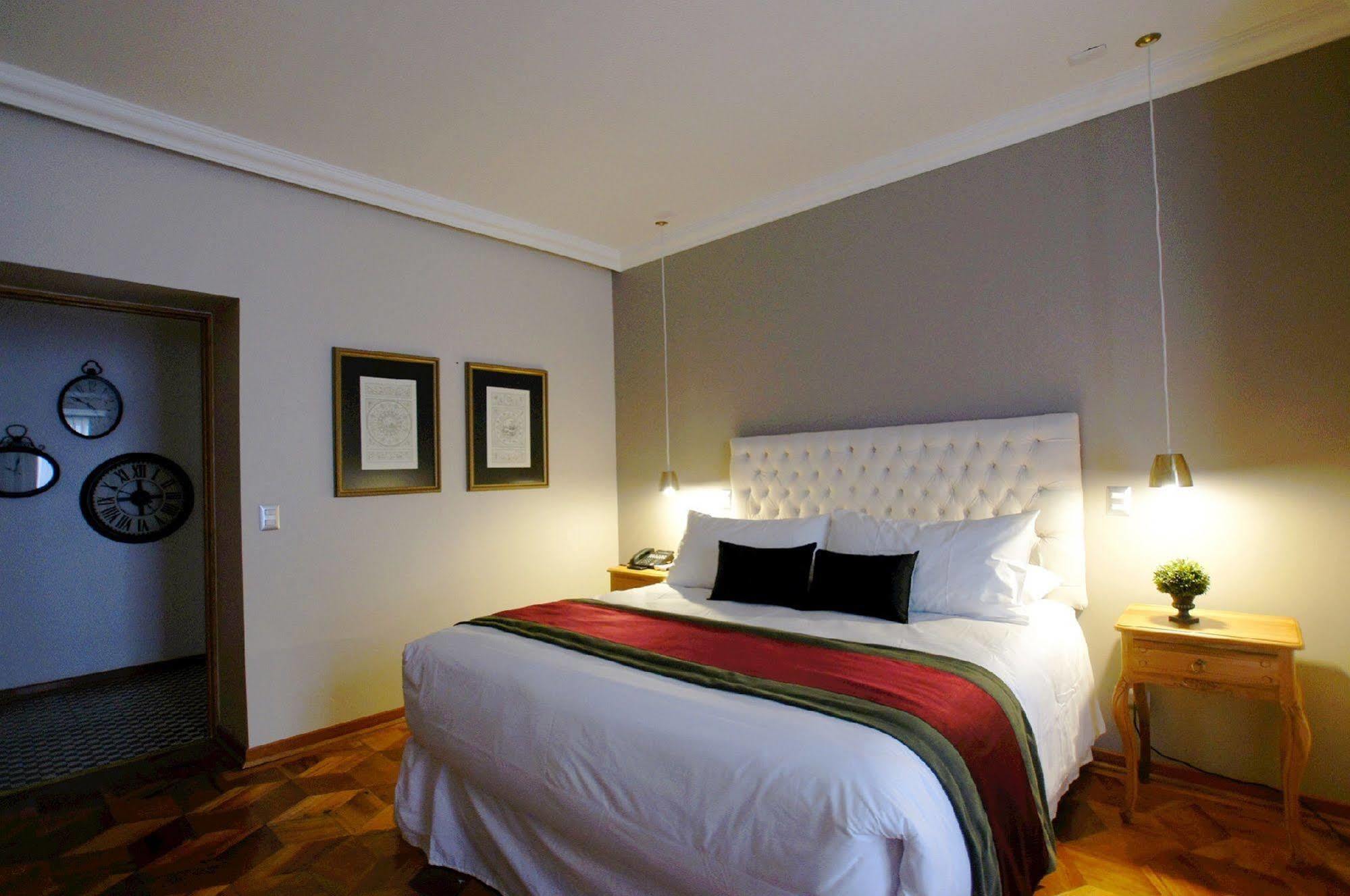 סנטיאגו Quiral Hotel Boutique מראה חיצוני תמונה