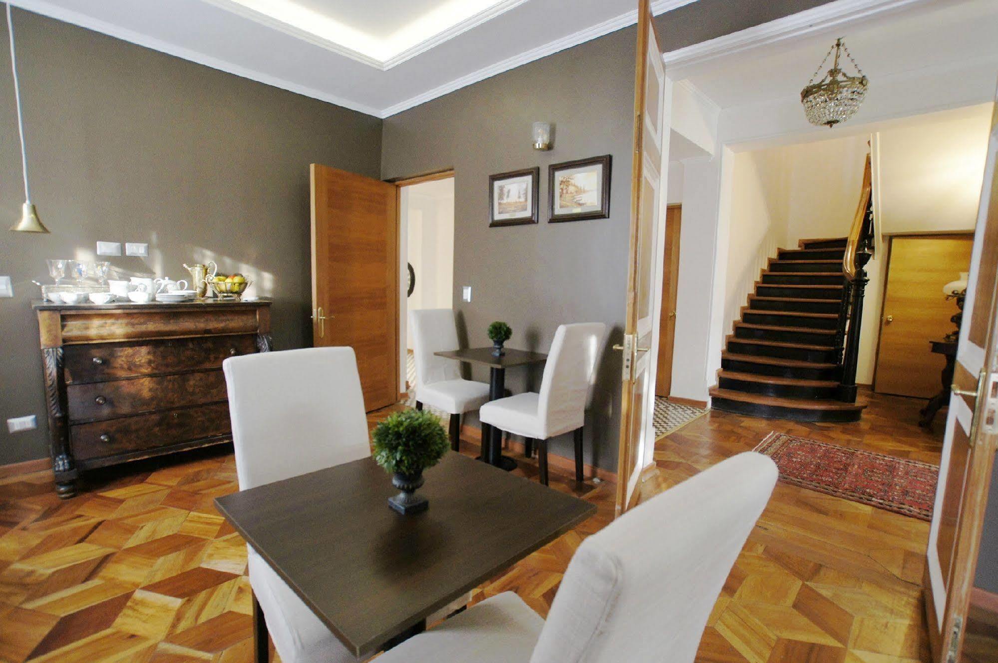 סנטיאגו Quiral Hotel Boutique מראה חיצוני תמונה